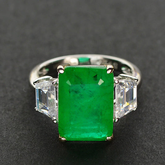 Vintage 925 Sterling Silver Emerald Diamond Gemstone Ring