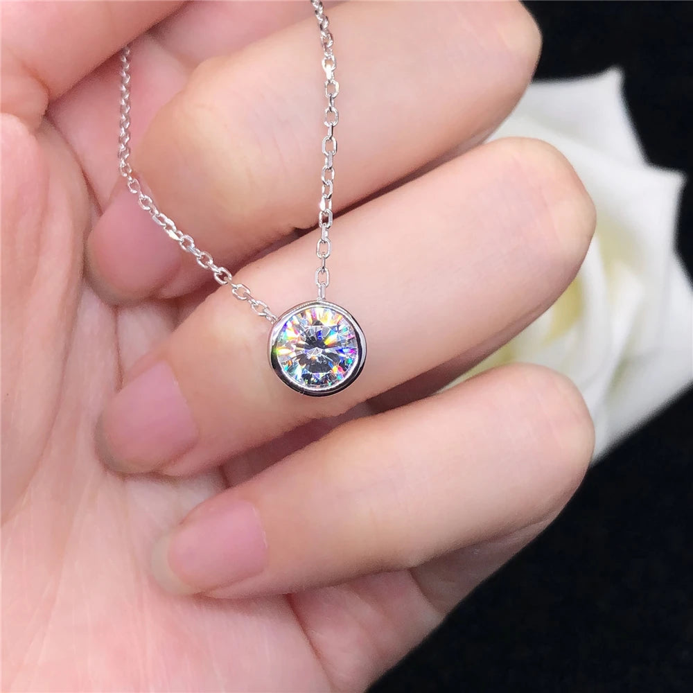 Solid 14K White Gold Round Brilliant 1CT Moissanite Necklace