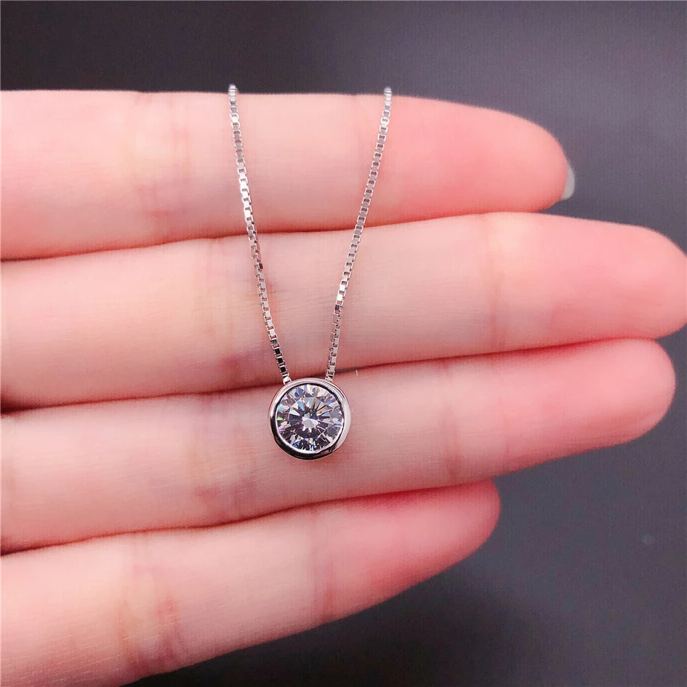 Solid 14K White Gold Round Brilliant 1CT Moissanite Necklace