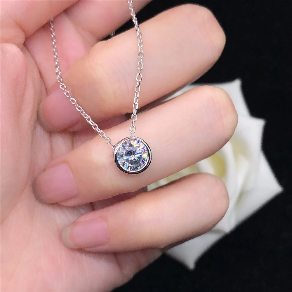 Solid 14K White Gold Round Brilliant 1CT Moissanite Necklace