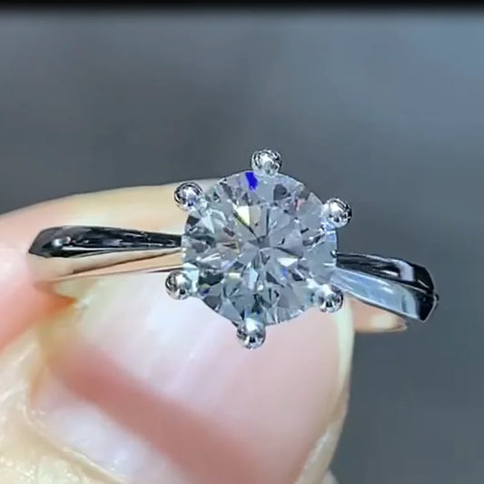 Round Shape 1.006ct CVD Lab Grown Diamond With IGI Ring