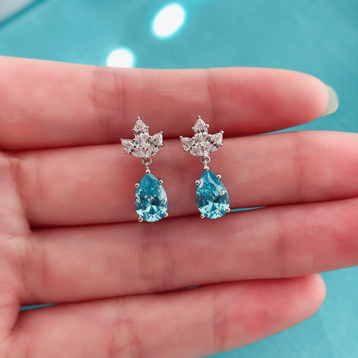 Pear Shape Ocean Blue Diamond Stud Earring