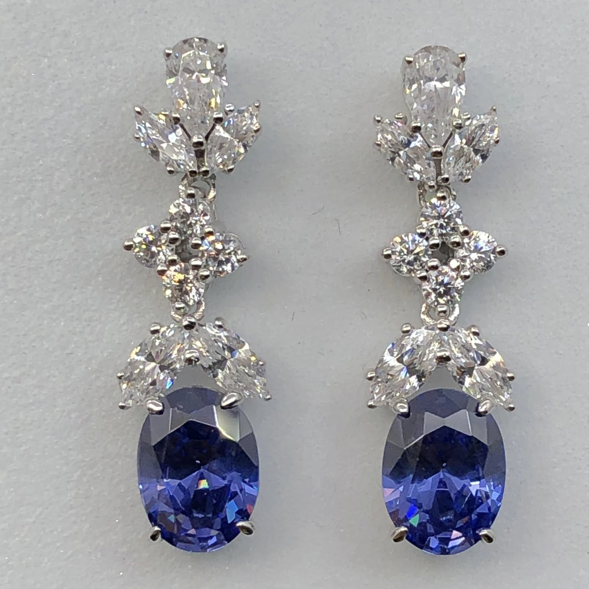 Oval Shape Blue Diamond Stud Earring